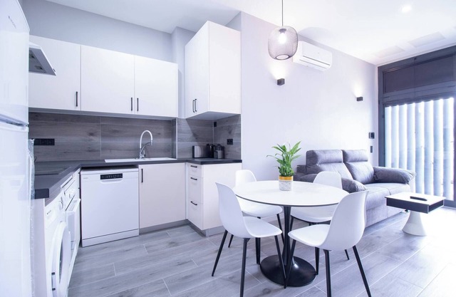 Isla Perdida by Concept Flats