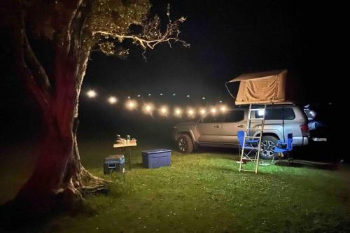 Island Escape Plus Rooftop Camper Glamping Gear Included