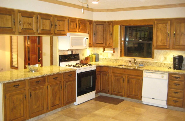 Island Lake Redwood Cottage With Canoe and Grill: Relax, Swim, Fish, Ski, Enjoy