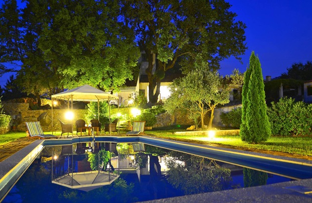Isolated Villa Terna-Big garden-Pool-Dalmatia-Croatia