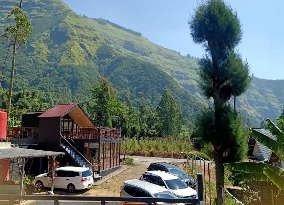 Istana Bromo Resort
