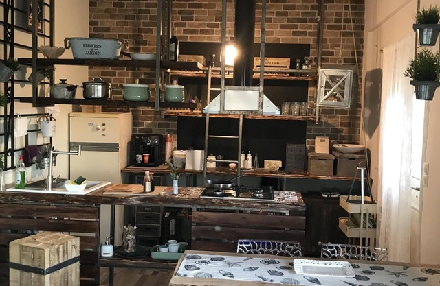 ISTRON BREEZE , THE TRADITIONAL MEETS THE MODERN