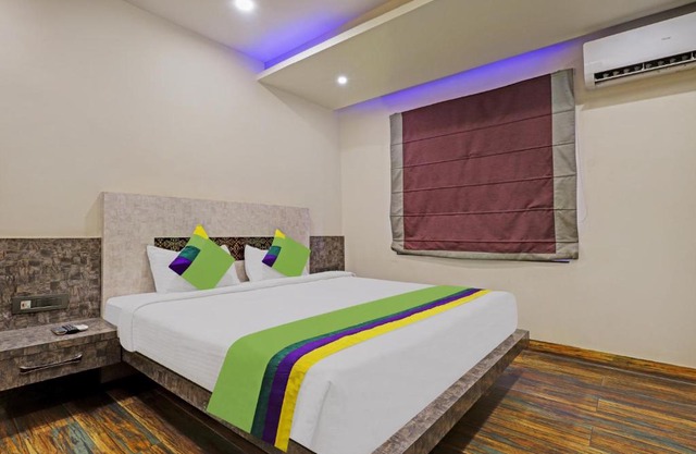 Itsy Hotels Ransu Residency