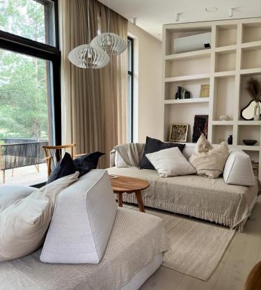 IVIS House Lakeside Retreat in Vilnius