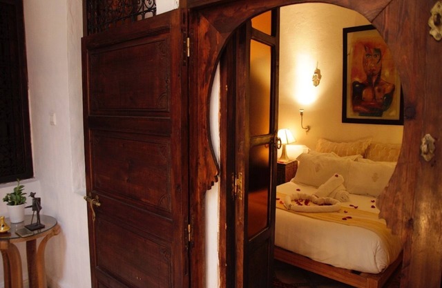 Ivory Suite Qamar - Riad of charm in Marrakech