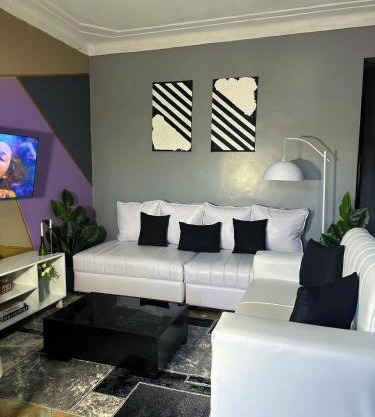 J&D Suite