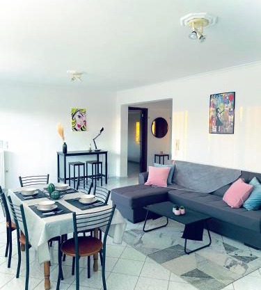 Jacque's Boutique Suite