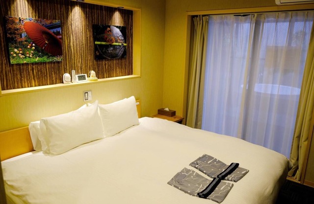 Jacuzzi Suite
