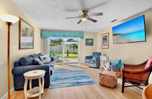 Jamaica Royale 108 Garden View!