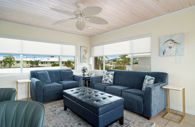 Jan 30-March 6 Open, Largo Lookout, Lovely Waterview Unit, MM 99.5, Pets Welcome, 28 Nt Min
