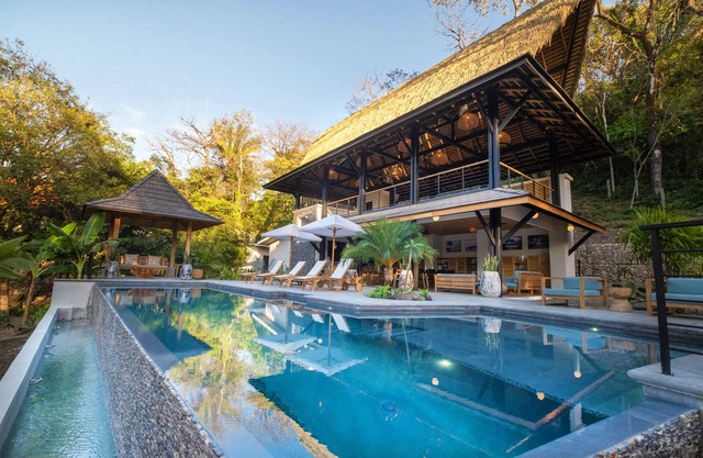Jardin Casa Zona Azul - Luxury Property - high-end amenities - sleeps 14