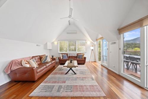 Jarrah Lodge - Sleeps 10 - Merrijig