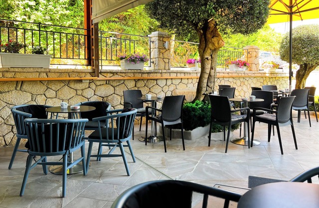 Jata Hotel