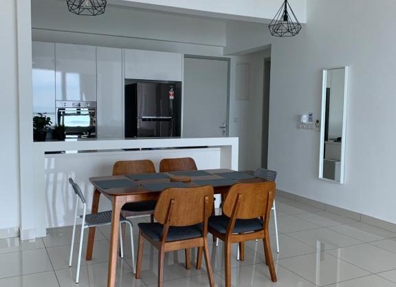 Jazz Service Suites 2 Bedroom 23-3 by Yen's Sojourn