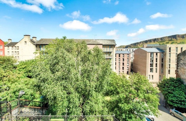 JOIVY Famous St. Mary's Street Old Town Apartment