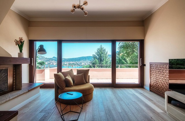 JOIVY Villa Sofia