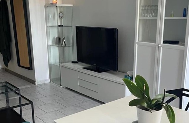 Joli T2 proche hôpitaux sud