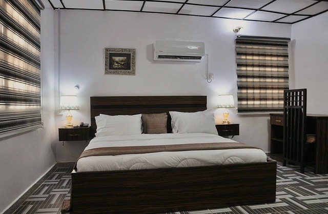 Jolie Suites