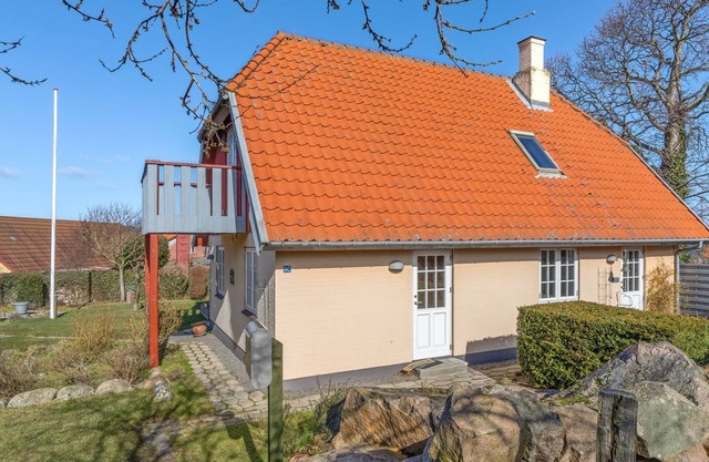 "Jolin" - 200m from the sea by Interhome