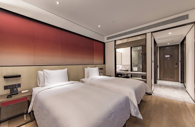 Joya Hotel Shanghai Xu Jia Hui