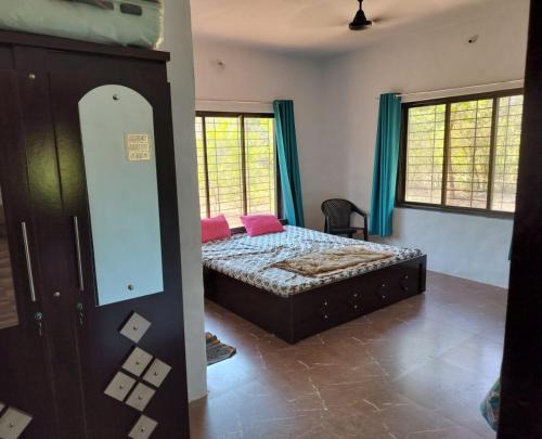 Jungle home stay