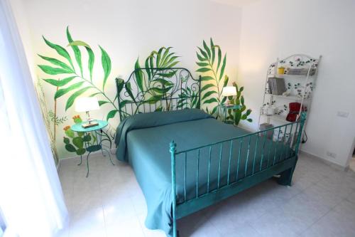 Jungle Rooms