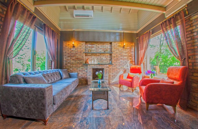 Junior Country Villa