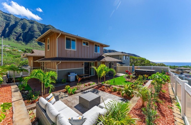 Kalo Homes - Ocean View Escape