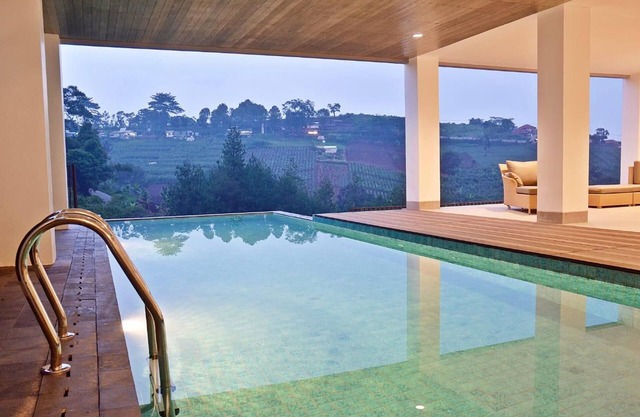 Kamala Plantation View 10BR Infinity pool+billiard