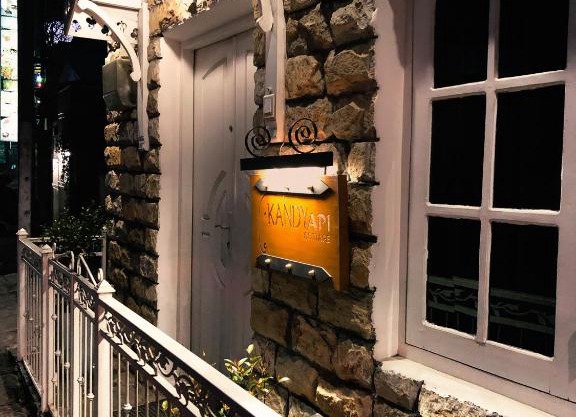 Kandy Api Cottage