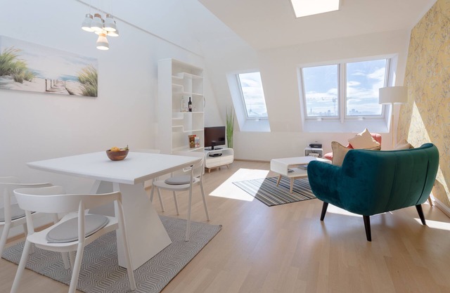 Karlskirche View Duplex Apartment close to State Opera and Metro Line #10of10