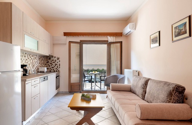 Katerina's cozy mountain view apartment