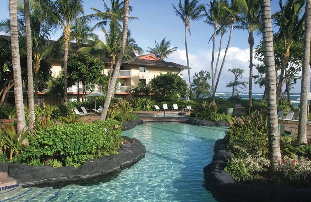 Kauai, 2BR: FREE WiFi, Oceanfront Resort, Pool, Spa, Near Coconut Marketplace