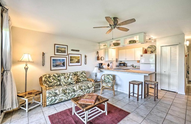 Kaunakakai Escape Heated Pool and Beach Access