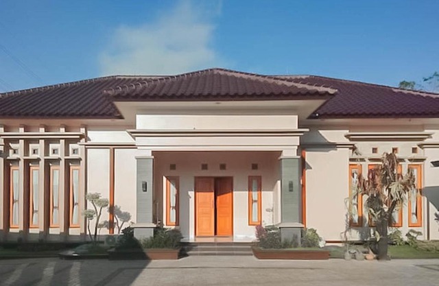 Kedai Oma Mitra RedDoorz