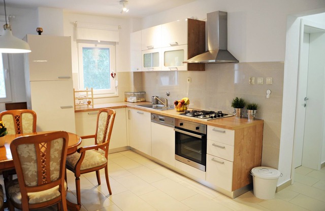 Kiara house on the hill with view on Split