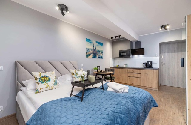 Kielecka 3 | Studio with AC| Bathtub | Cracow