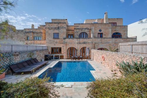 Klementa the Private Villa with Pool in Għarb Gozo