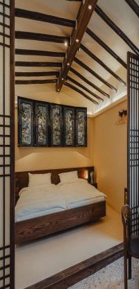 Korea's beauty in haeundae with Hinoki wooden bath