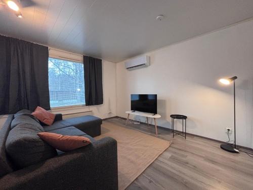 Kotimaailma - Paritalo saunalla