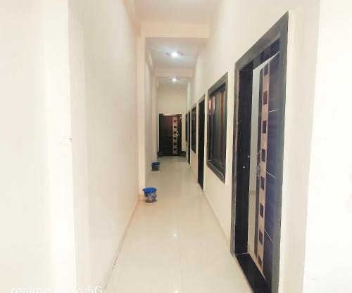 Krishna guest House luxury stay in Ayodhya - 600 meter away from ram mandir