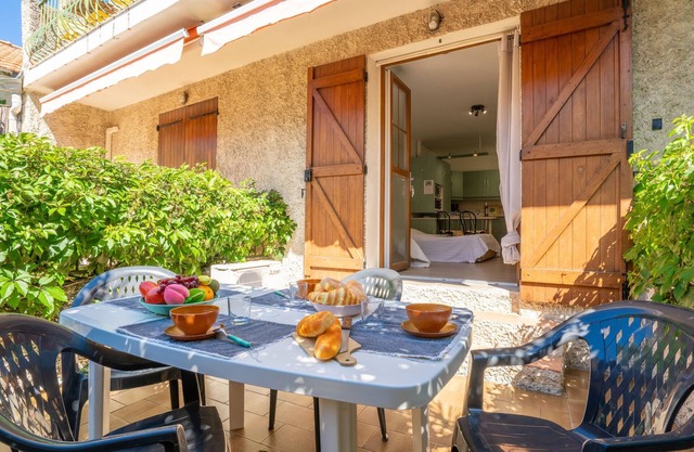 Le Lido by Interhome