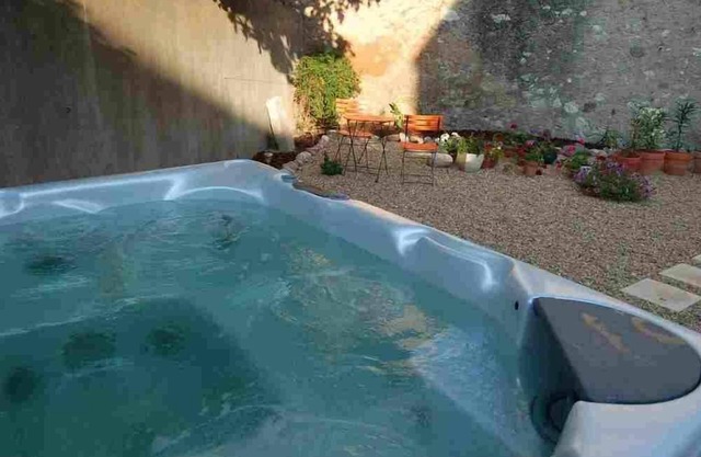 L'Hirondelle - Capestang, Languedoc Roussillon