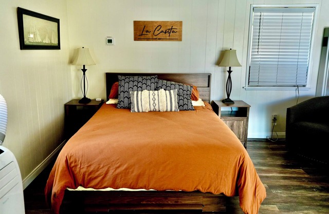La Casita-Quiet & serene 1bedroom home in nature with AC & WIFI in Lake Elsinore