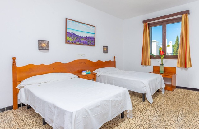 LA CEIBA HAB. ESTANDAR - Cozy hostel near the beach. Free Wifi