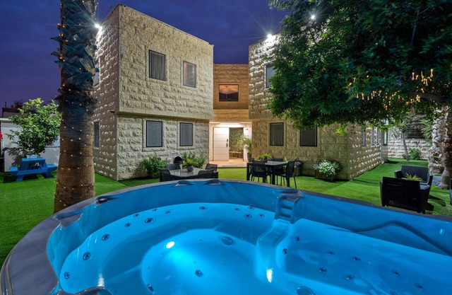 La Finca - Luxury Suites Hotel