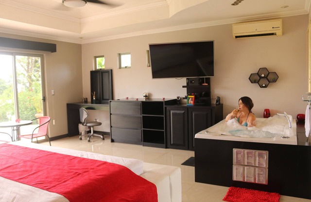 La Fortuna, Alajuela, CR a 13 minutos!