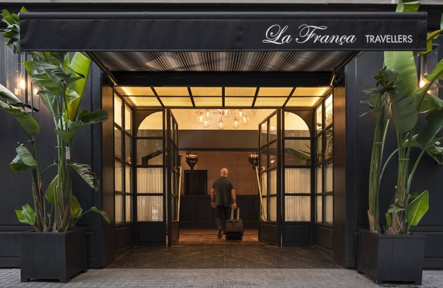 La França Travellers - Adults Only