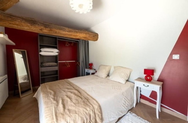 🏡 La Grange 1755 - Heated indoor pool - At the gateway to Champagne