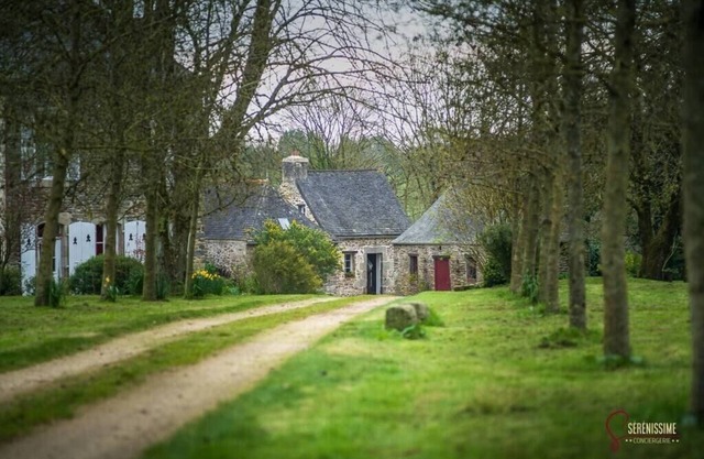 La Maison du Cocher à Pleyber-christ